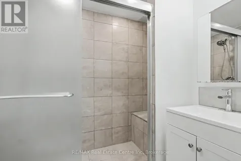 51 Camrose Court Kitchener ON N2M 5J4