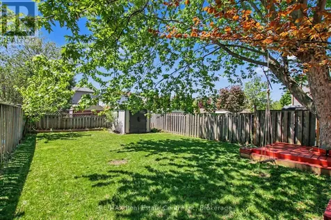 51 Camrose Court Kitchener ON N2M 5J4