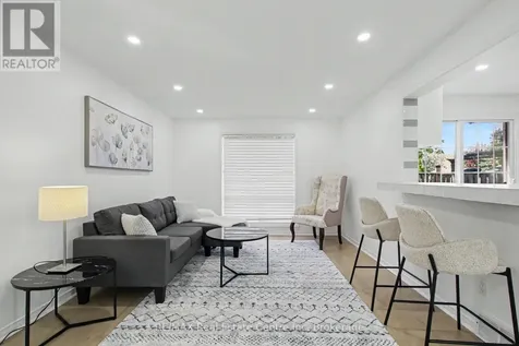 51 Camrose Court Kitchener ON N2M 5J4