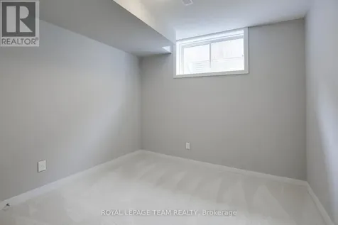389 Andalusian Crescent Ottawa ON K2V 0C3