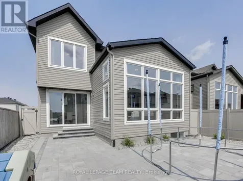389 Andalusian Crescent Ottawa ON K2V 0C3
