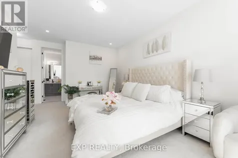 209 Pingwi Place Ottawa ON K1X 0G1