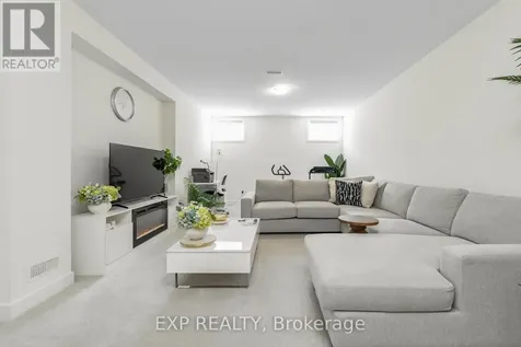 209 Pingwi Place Ottawa ON K1X 0G1