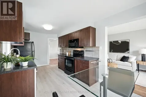 55 Fair Oaks Crescent Ottawa ON K2G 4W3