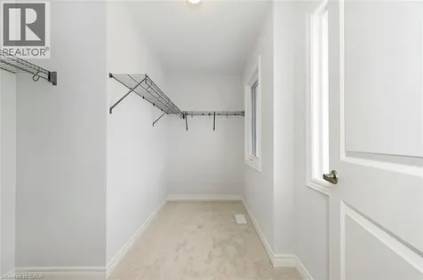 205 Thames Way Mount Hope ON L0R 1W0