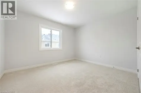 205 Thames Way Mount Hope ON L0R 1W0