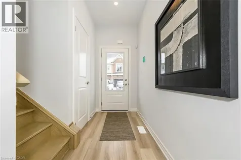 205 Thames Way Mount Hope ON L0R 1W0