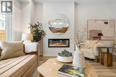 205 Thames Way Mount Hope ON L0R 1W0