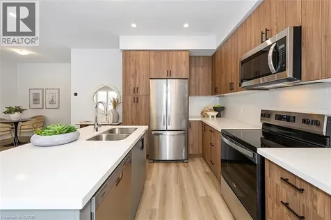 205 Thames Way Mount Hope ON L0R 1W0