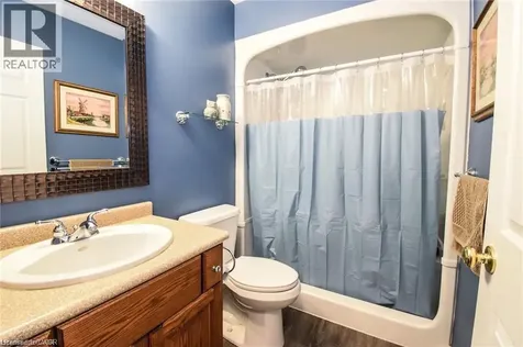 3 Meadowbrook Court Dunnville ON N1A 3H6