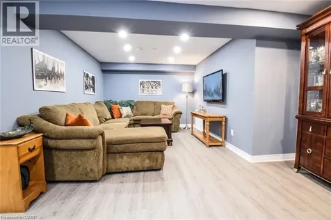 3 Meadowbrook Court Dunnville ON N1A 3H6