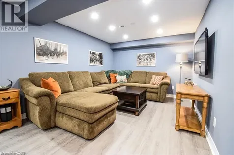 3 Meadowbrook Court Dunnville ON N1A 3H6