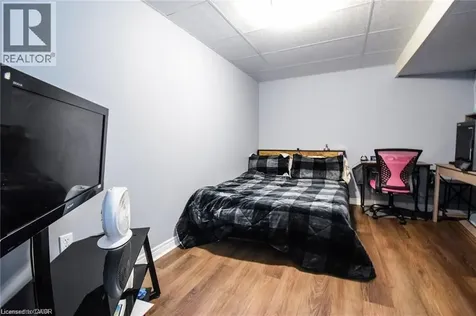 3 Meadowbrook Court Dunnville ON N1A 3H6