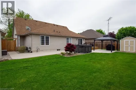 3 Meadowbrook Court Dunnville ON N1A 3H6