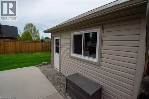 3 Meadowbrook Court Dunnville ON N1A 3H6