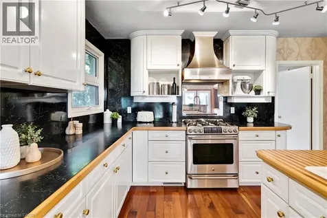 91 Limerick Drive Kitchener ON N2P 2G9