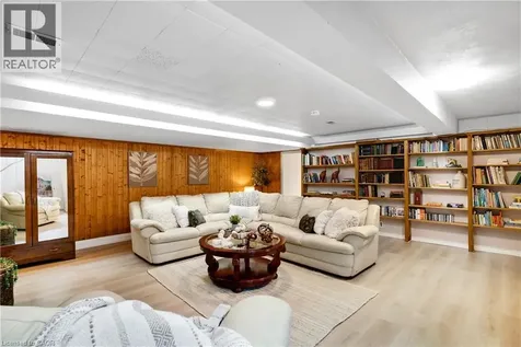91 Limerick Drive Kitchener ON N2P 2G9