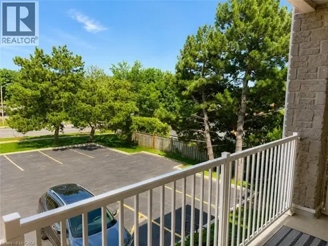 3050 Pinemeadow Drive Burlington ON L7M 3X5