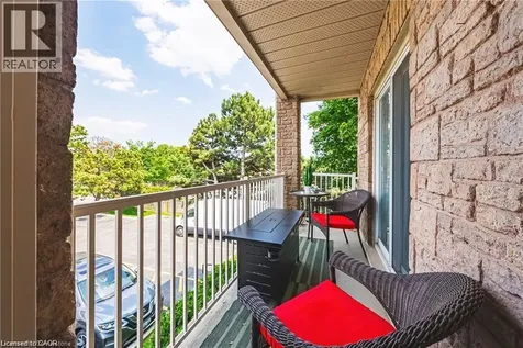 3050 Pinemeadow Drive Burlington ON L7M 3X5