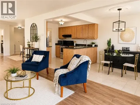 3050 Pinemeadow Drive Burlington ON L7M 3X5