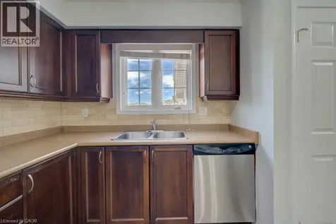 240 Westmeadow Drive Kitchener ON N2N 0A1