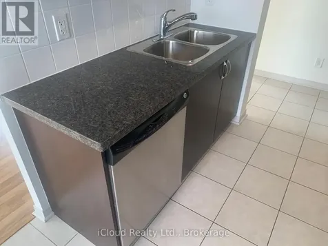 4850 Glen Erin Drive Mississauga (central Erin Mills) ON L5M 7S1
