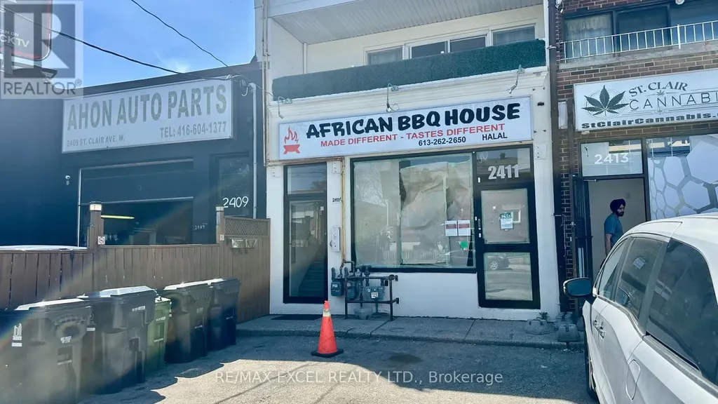 2411 St Clair Avenue West Toronto (junction Area) ON M6N 1K9