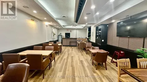 2411 St Clair Avenue West Toronto (junction Area) ON M6N 1K9