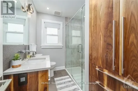 354 Tweedsmuir Avenue Ottawa ON K1Z 5N4