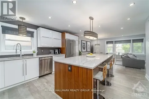 354 Tweedsmuir Avenue Ottawa ON K1Z 5N4