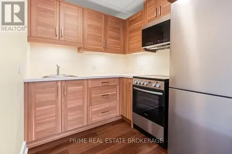408 Talbot Street St. Thomas ON N5P 1B8