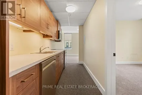 408 Talbot Street St. Thomas ON N5P 1B8