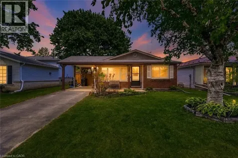 98 Belwood Crescent Kitchener ON N2C 1Z3