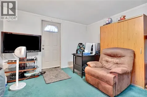 98 Belwood Crescent Kitchener ON N2C 1Z3