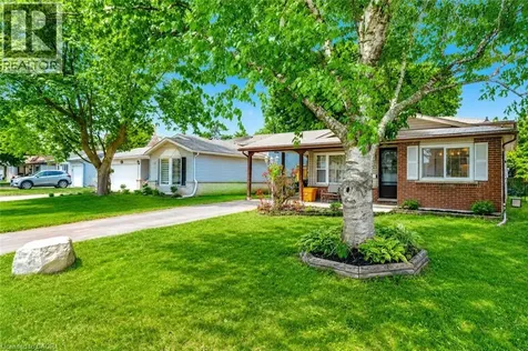 98 Belwood Crescent Kitchener ON N2C 1Z3