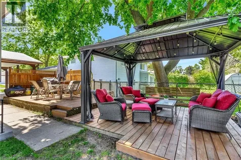 98 Belwood Crescent Kitchener ON N2C 1Z3