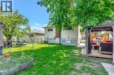 98 Belwood Crescent Kitchener ON N2C 1Z3