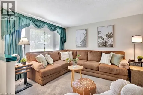 98 Belwood Crescent Kitchener ON N2C 1Z3
