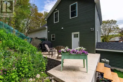 218 2nd Avenue East Owen Sound ON N4K 2E6
