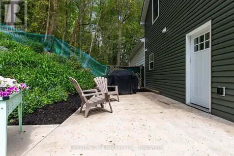 218 2nd Avenue East Owen Sound ON N4K 2E6