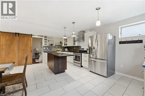 430 Winniett Street Caledonia ON N3W 1E4