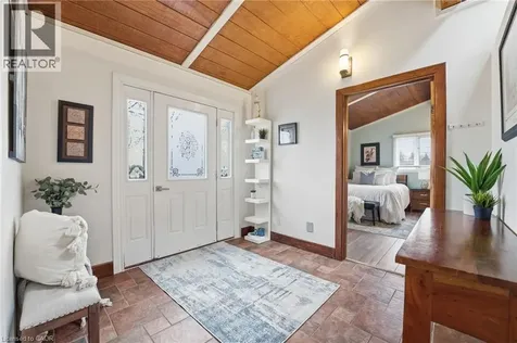 430 Winniett Street Caledonia ON N3W 1E4