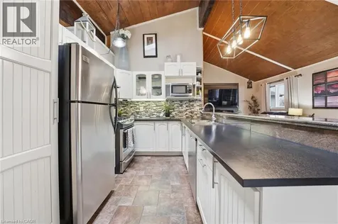 430 Winniett Street Caledonia ON N3W 1E4