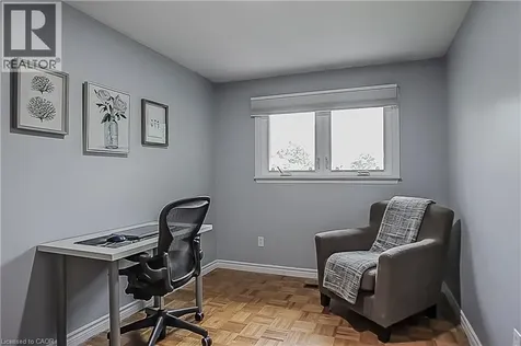1487 Rusholme Crescent Burlington ON L7M 1M4