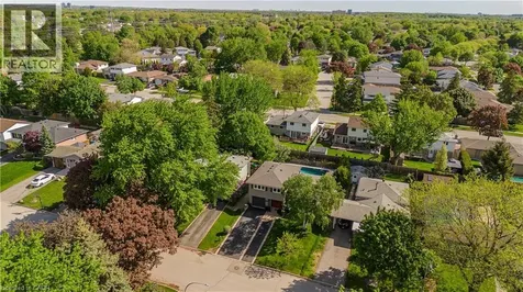 1487 Rusholme Crescent Burlington ON L7M 1M4