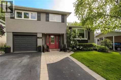 1487 Rusholme Crescent Burlington ON L7M 1M4