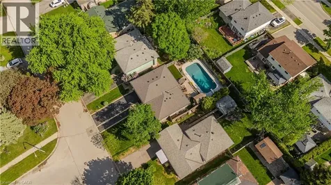 1487 Rusholme Crescent Burlington ON L7M 1M4