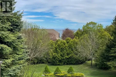 252 Lakeshore Road North Meaford ON N4L 1W5