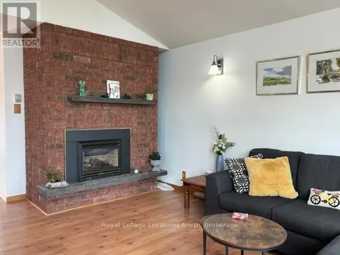 252 Lakeshore Road North Meaford ON N4L 1W5