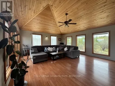 252 Lakeshore Road North Meaford ON N4L 1W5
